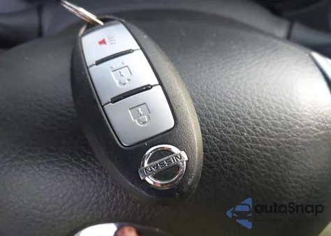 2015 Nissan Rogue Sv z USA, uszkodzony, nr VIN 5N1AT2ML5FC752114